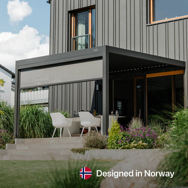 Pérgola adosada a muro entregando sombra en un dia de sol