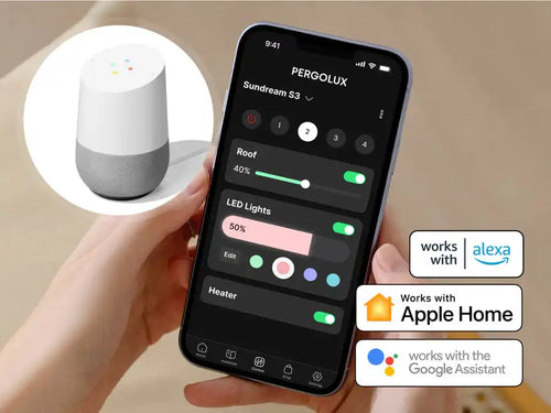 Celular mostrando la App de control de pérgolas, luces y calefactor PERGOLUX